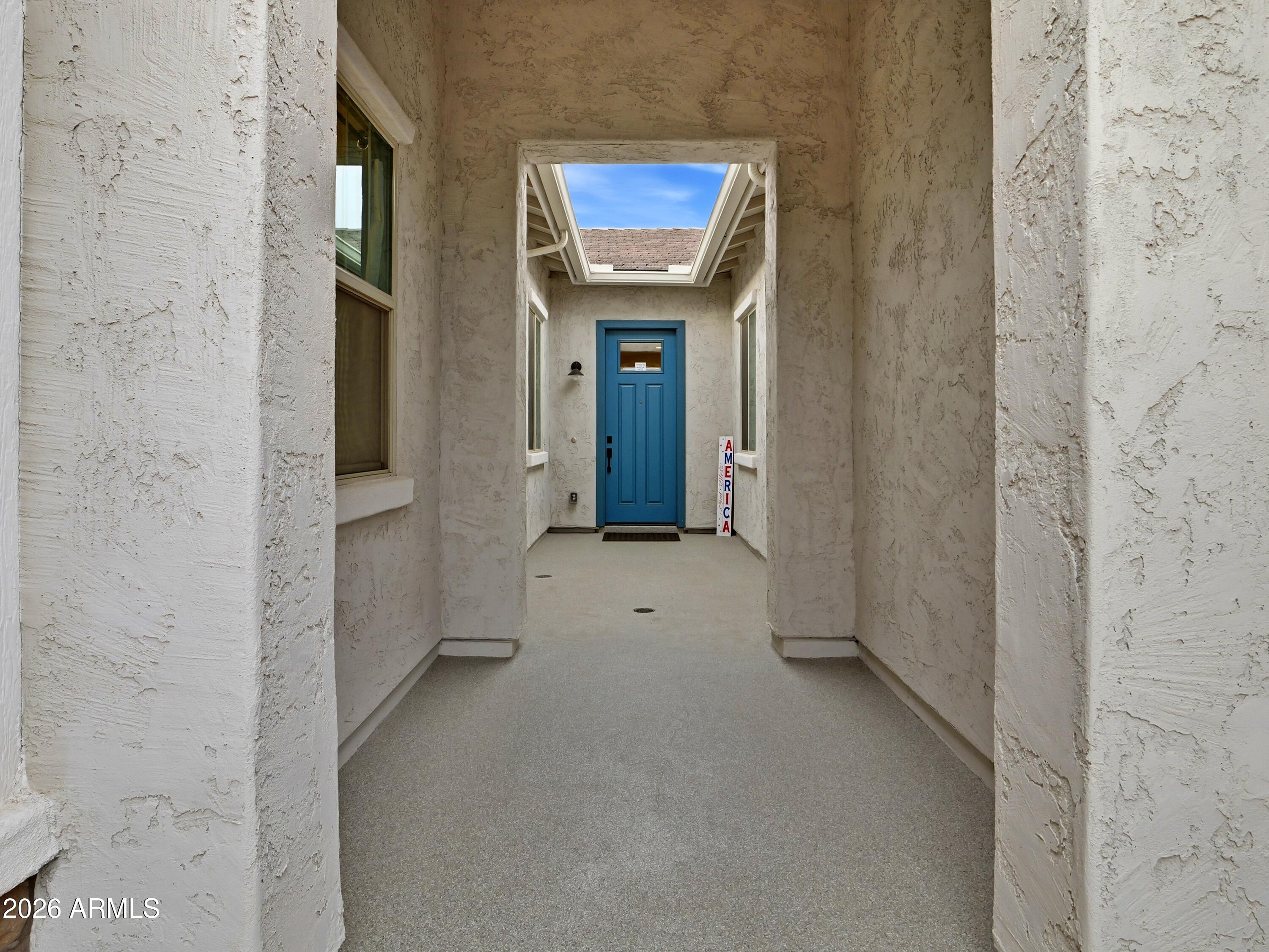 18242 W COLTER Street