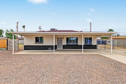 4332 W CRITTENDEN Lane Phoenix AZ 85031