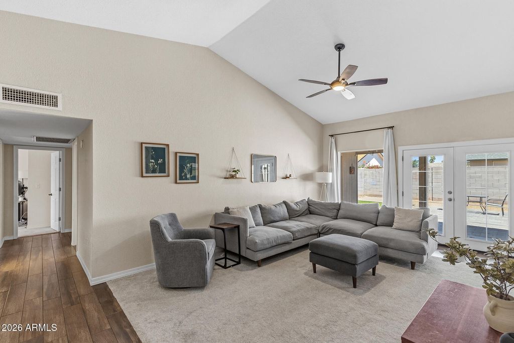 Photo of 7944 W Dahlia Drive, Peoria, AZ 85381 (MLS # 7013089)