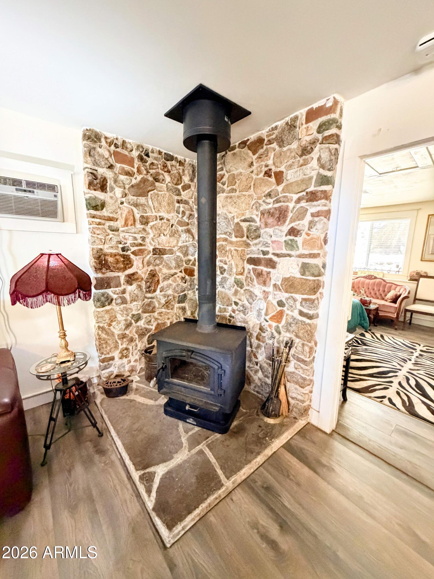 YARNELL HEIGHTS - Residential