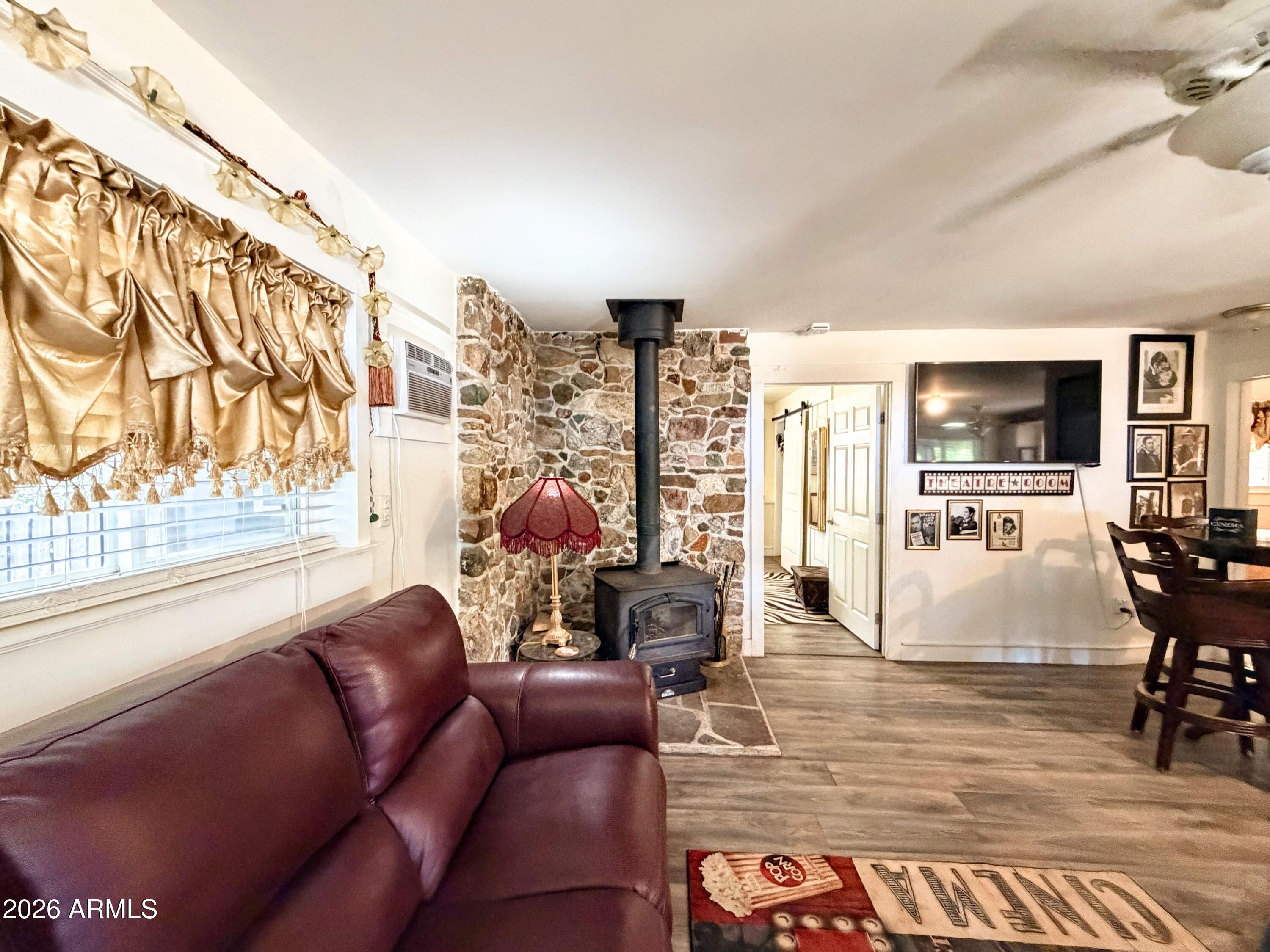 YARNELL HEIGHTS - Residential