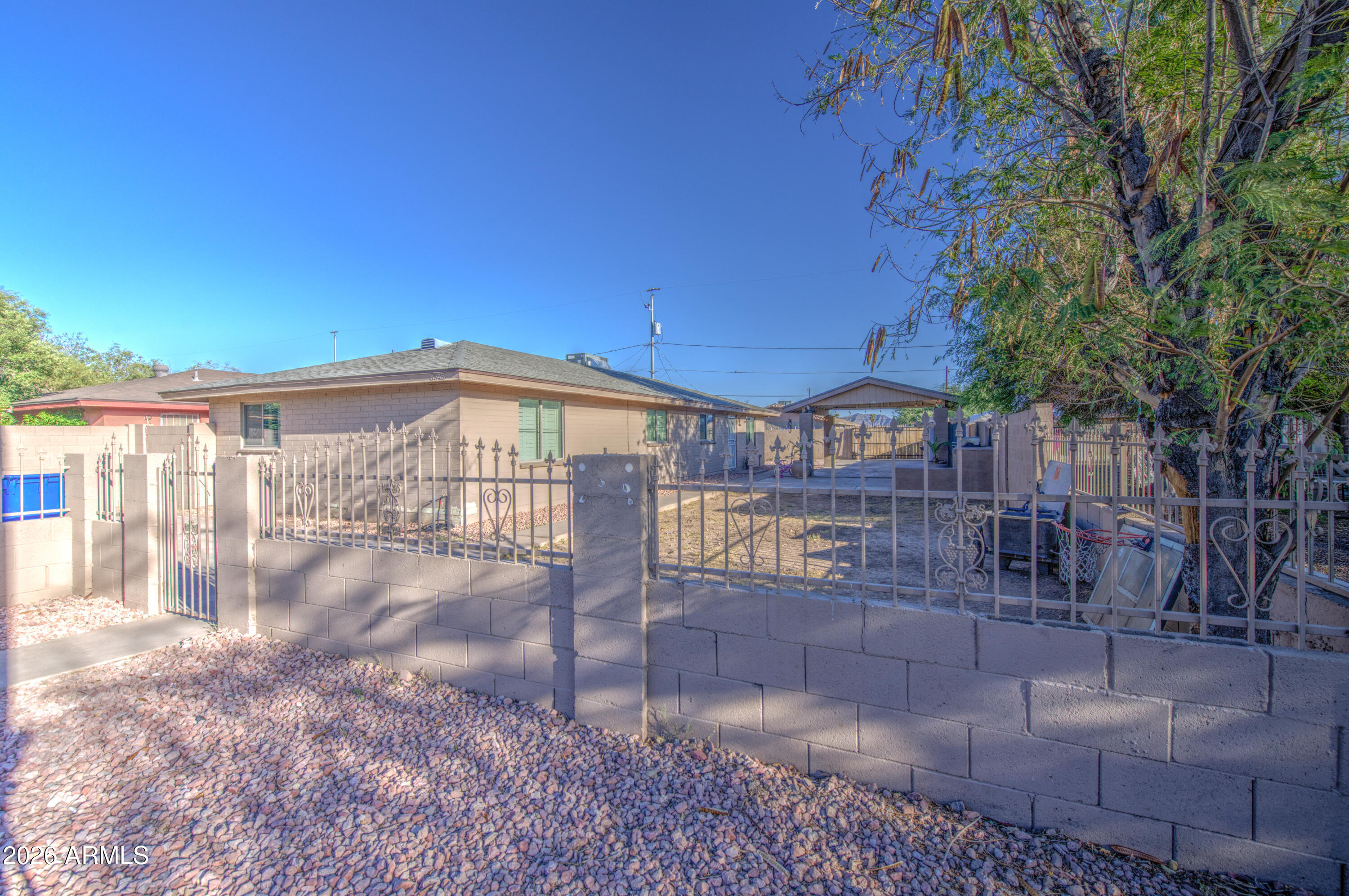 3545 W TONTO Street