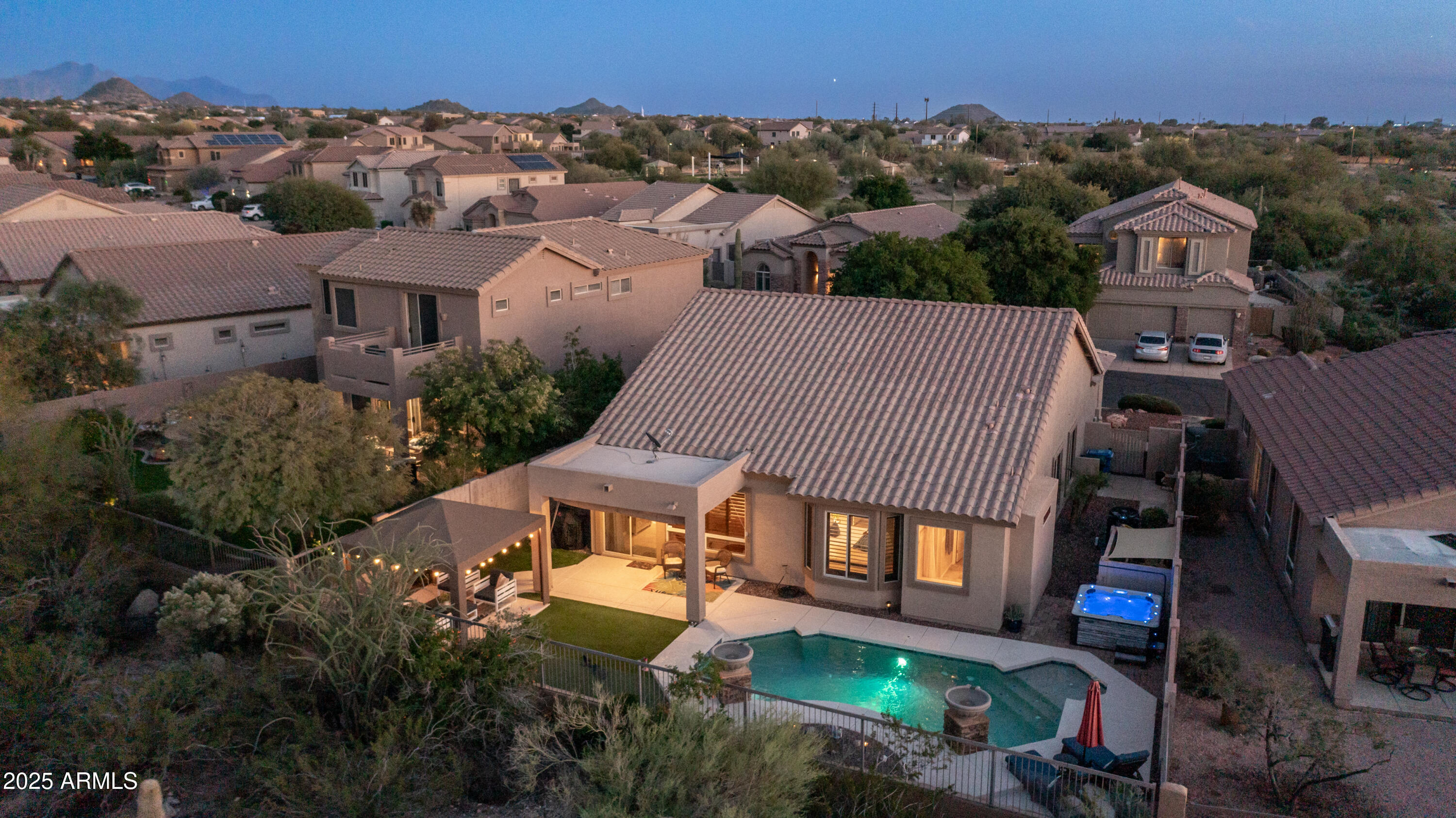 3055 N RED Mountain 136