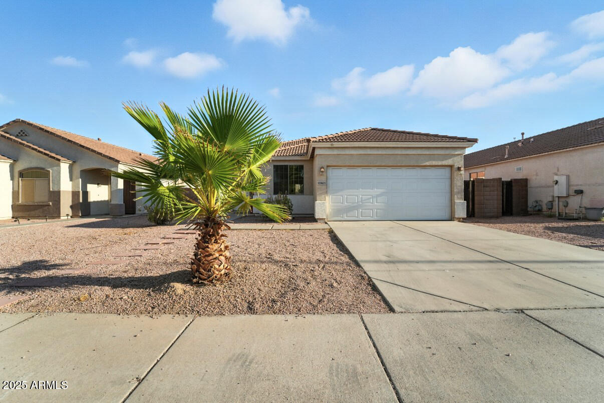 12621 W EARLL Drive