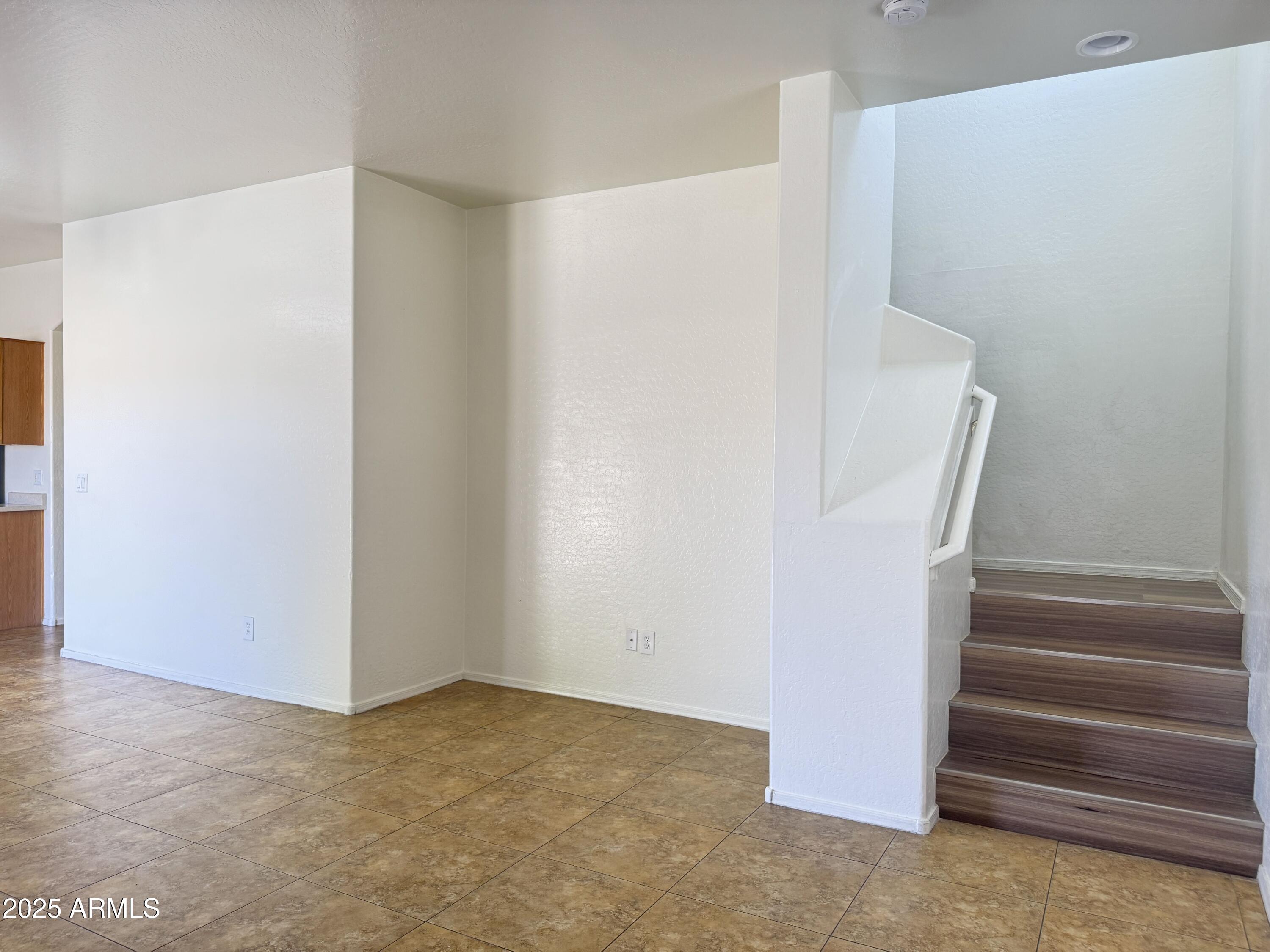 33433 N MADISON WAY Drive