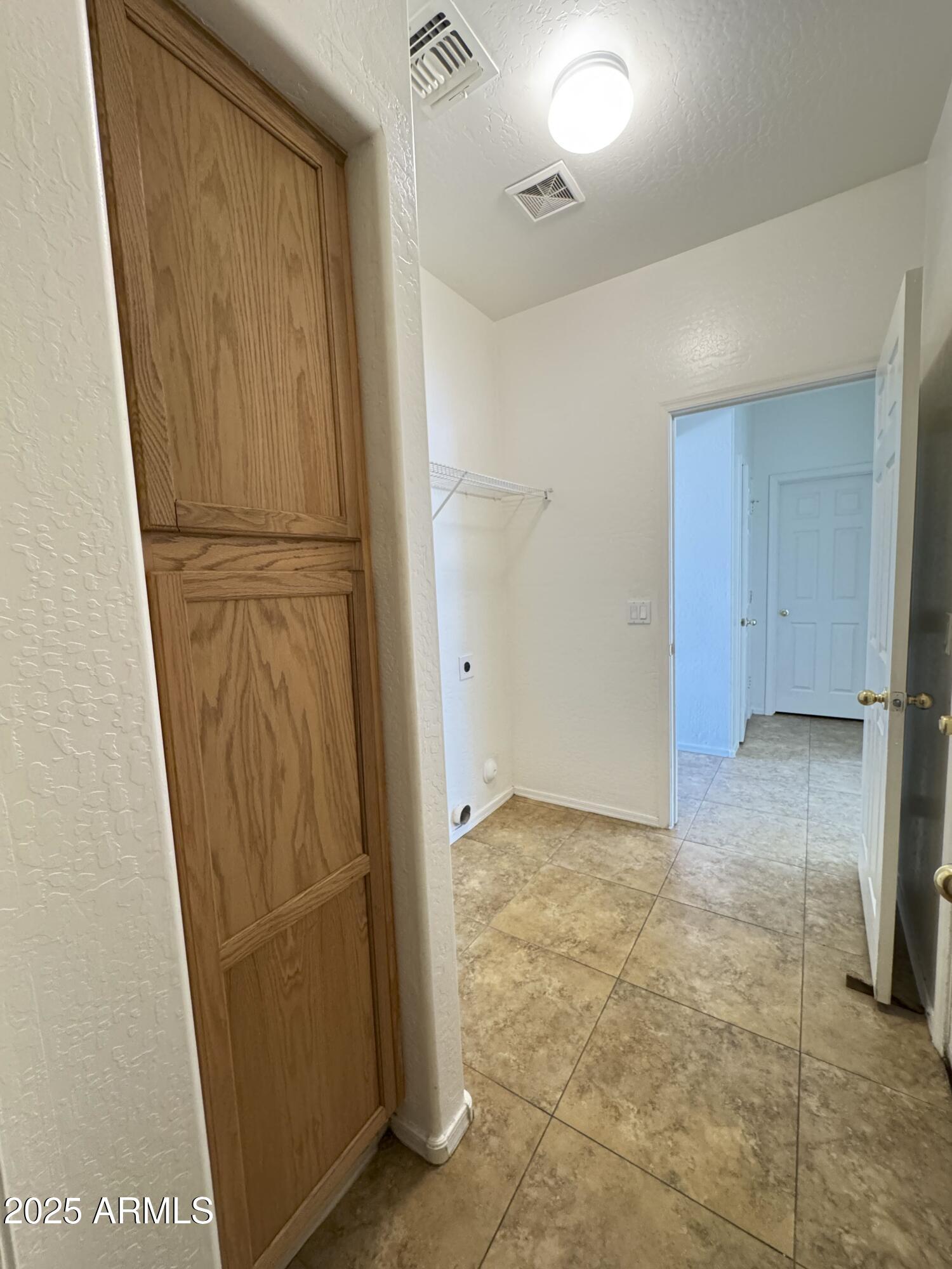 33433 N MADISON WAY Drive