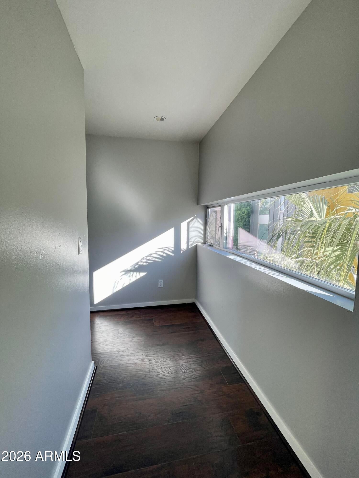1111 W UNIVERSITY Drive 2011
