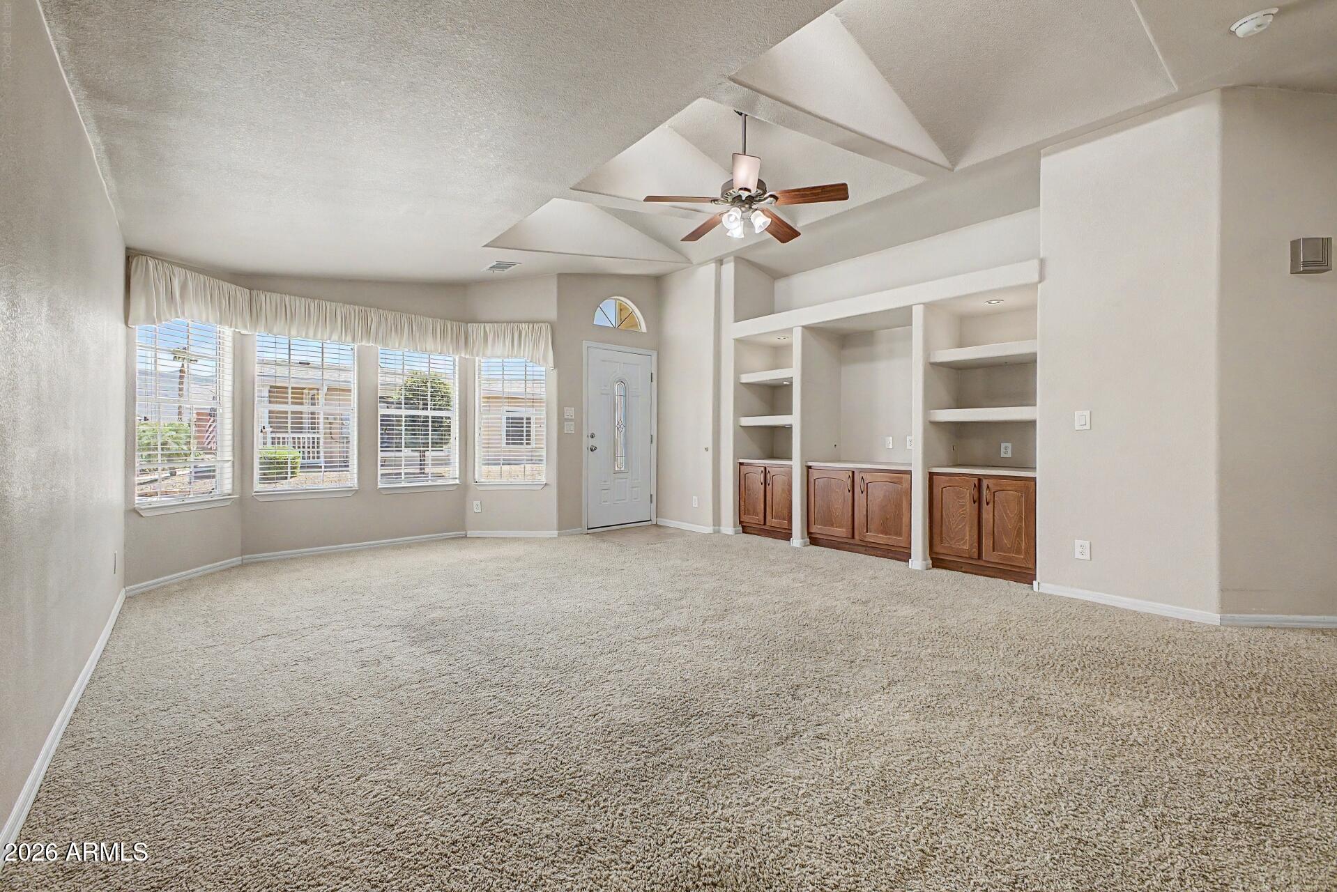3301 S GOLDFIELD Road 4045