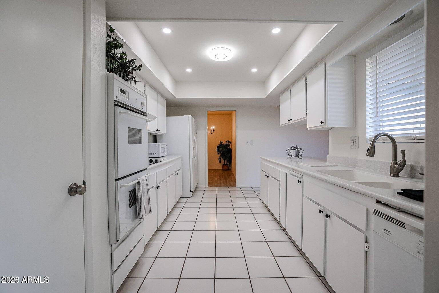 10639 W ROUNDELAY Circle