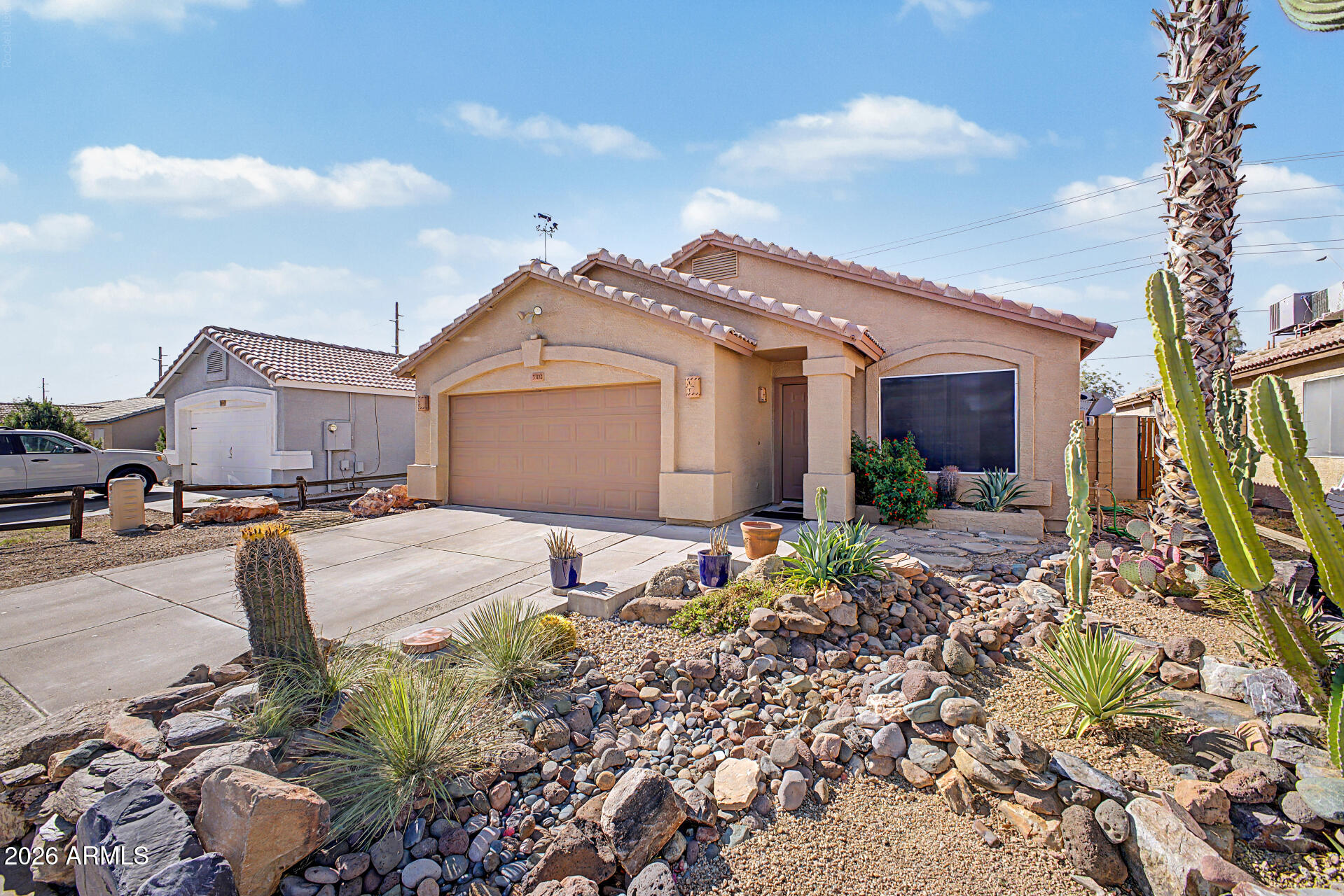 3302 W MELINDA Lane