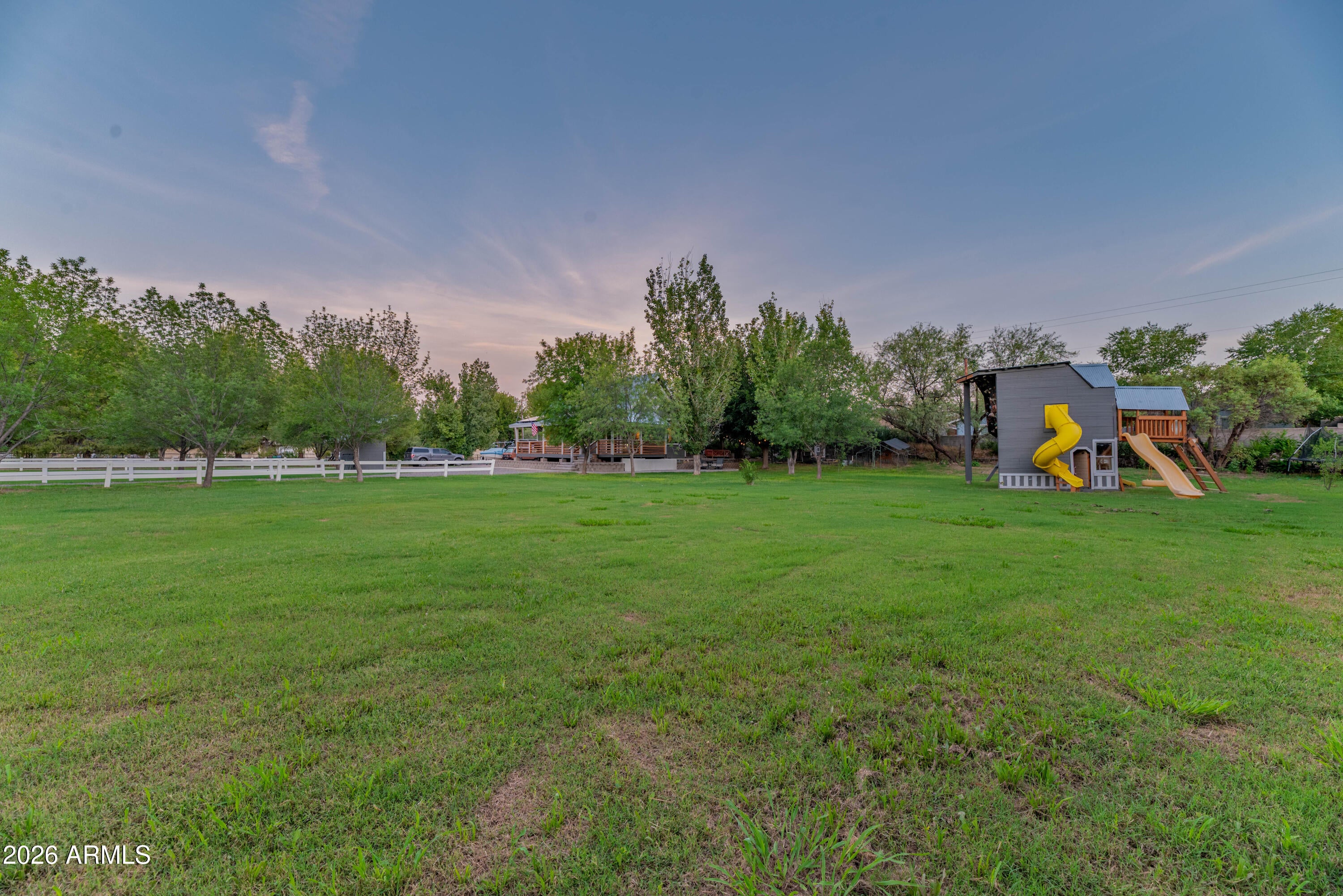 65 E ZELLNER Lane