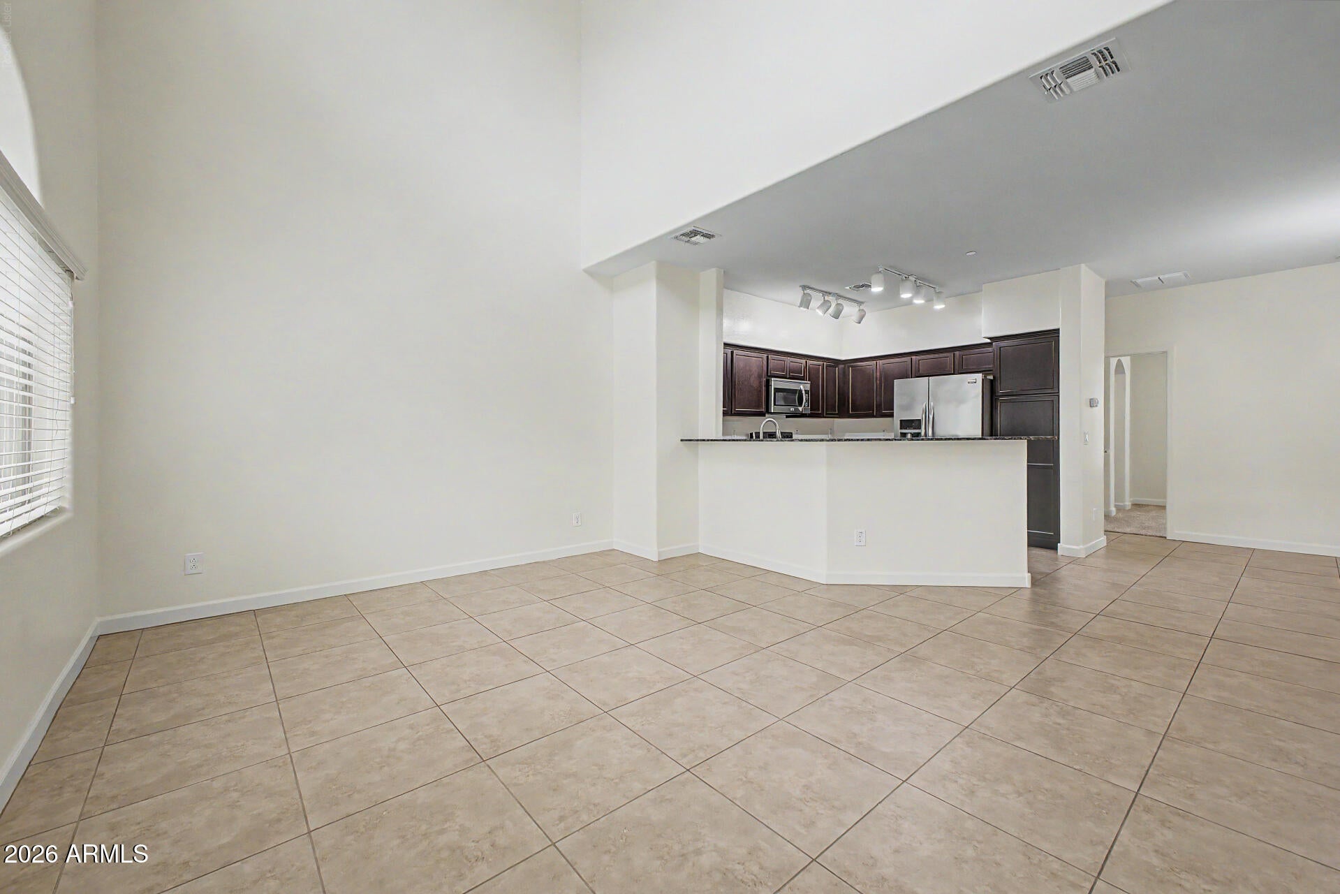 2150 W Alameda Road N 1363