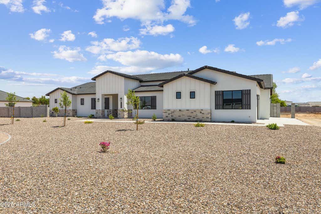 Photo of 27319 N Bryce Street, Queen Creek, AZ 85144 (MLS # 7043262)