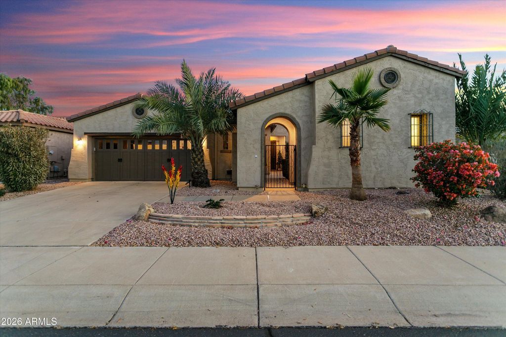 Photo of 12349 W Bajada Road, Peoria, AZ 85383 (MLS # 6994780)