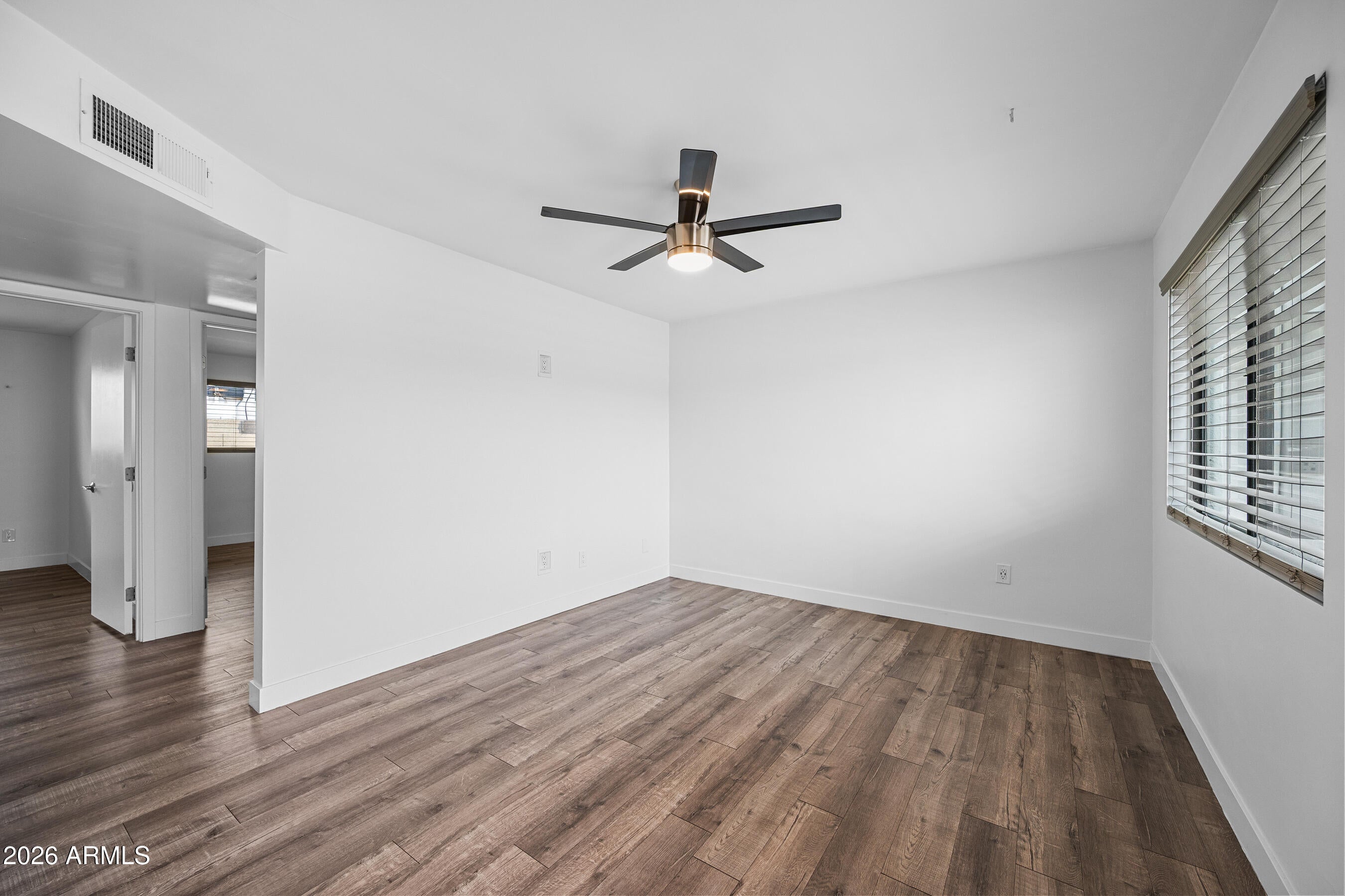 3131 E FAIRMOUNT Avenue # 3135