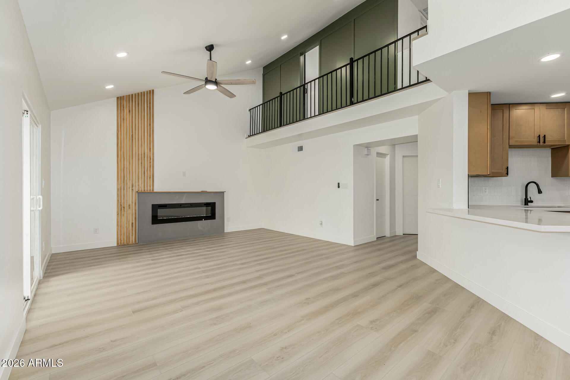 3811 W HARRISON Street