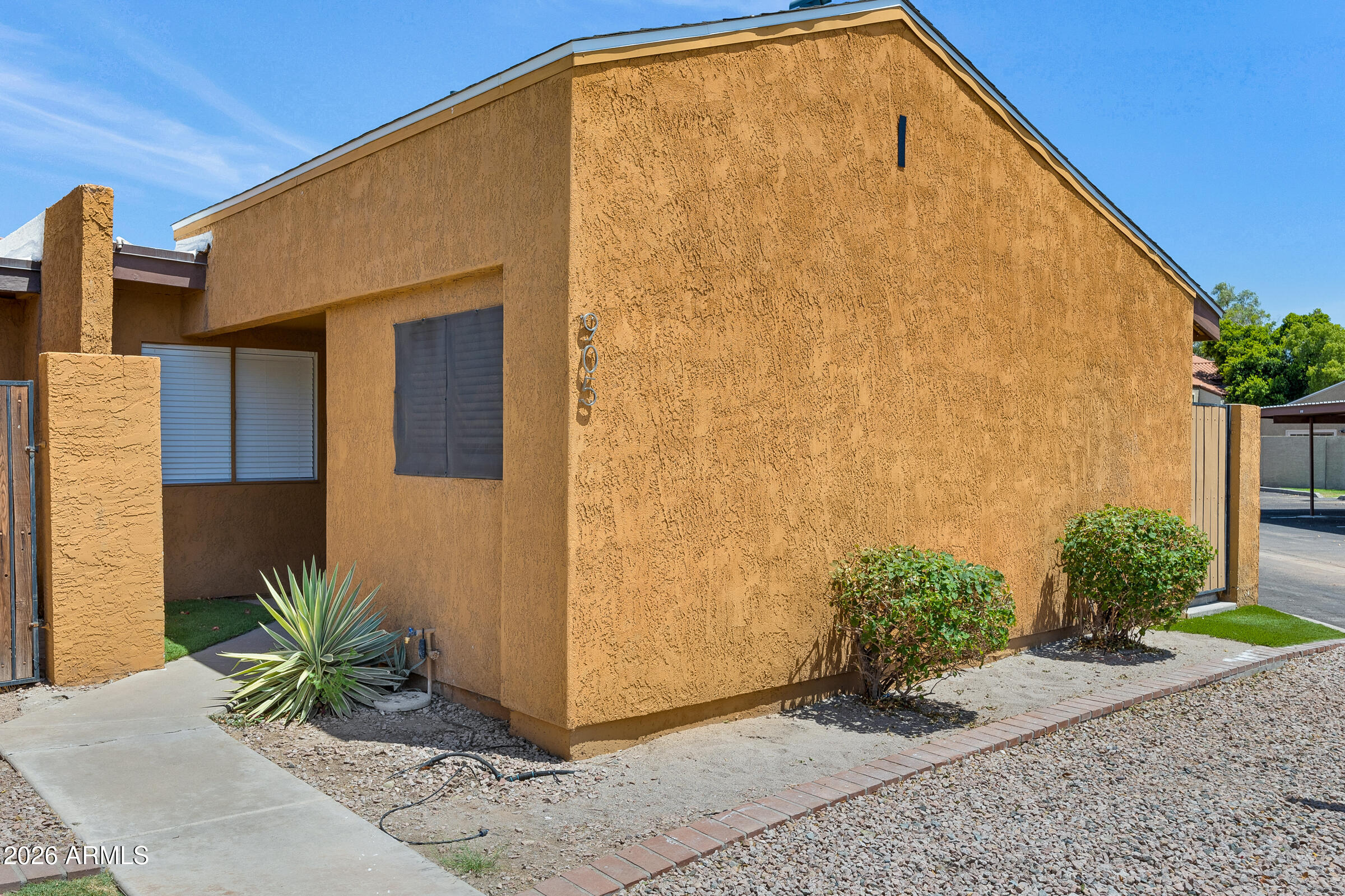 905 S MELODY Lane