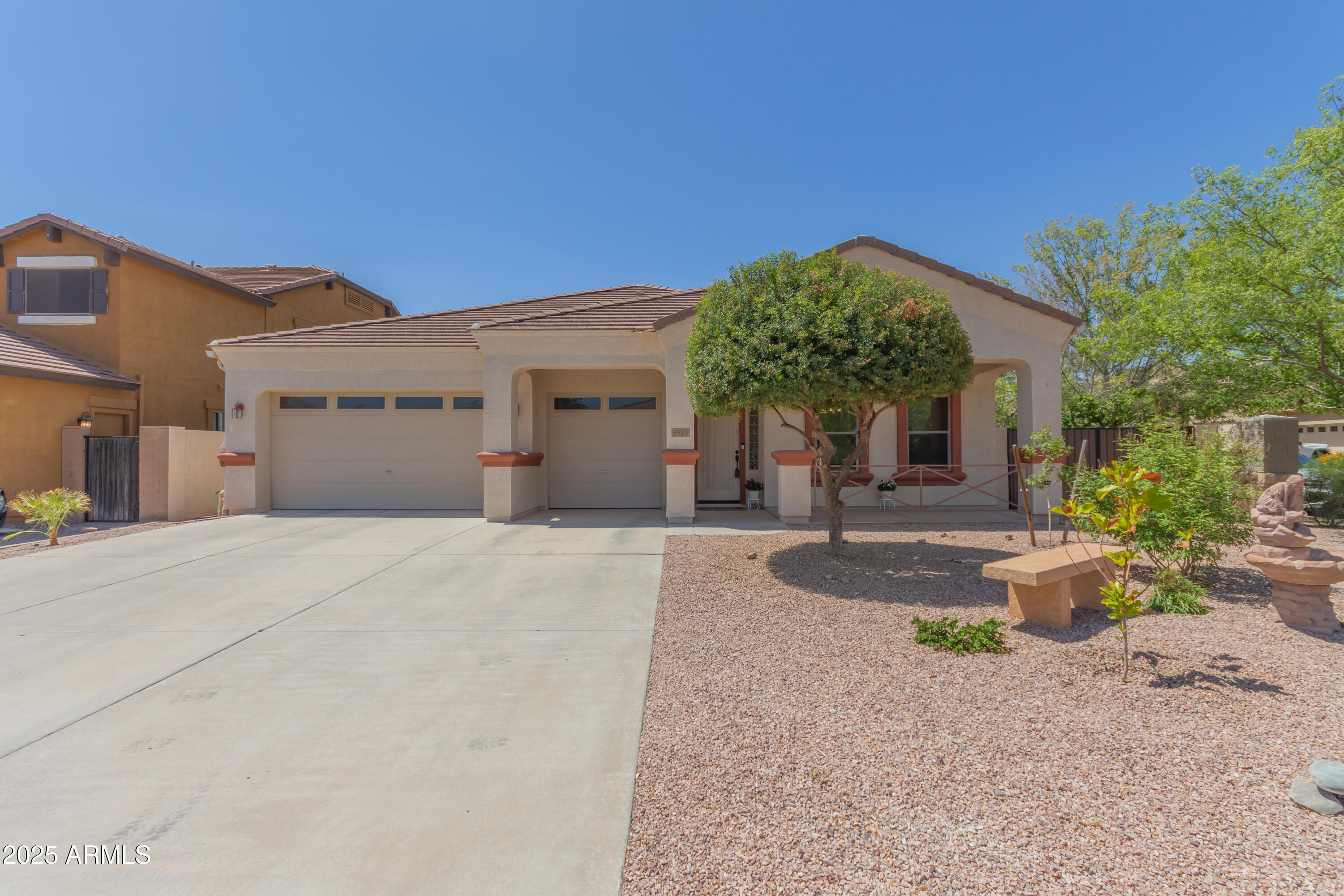 5513 E HELIOS Drive