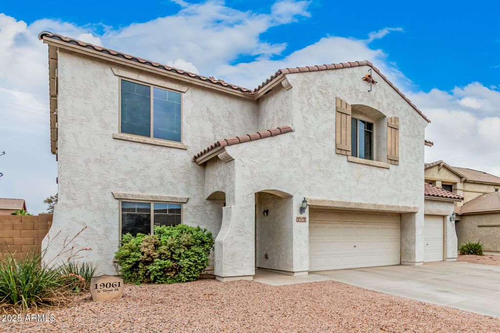 Photo of 19061 N Toya Street, Maricopa, AZ 85138 (MLS # 6931180)