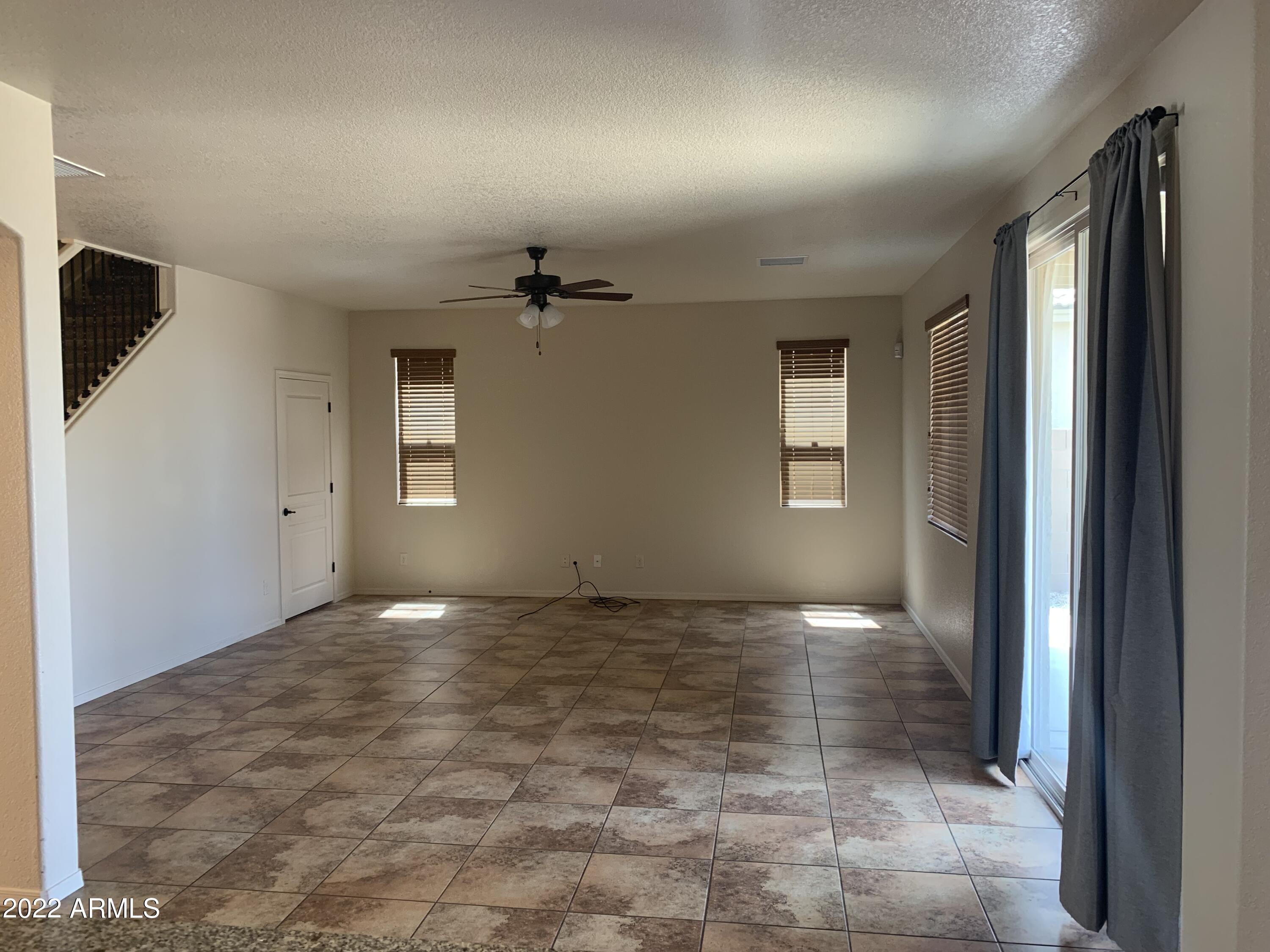 SUMMIT HEIGHTS - Residential Lease