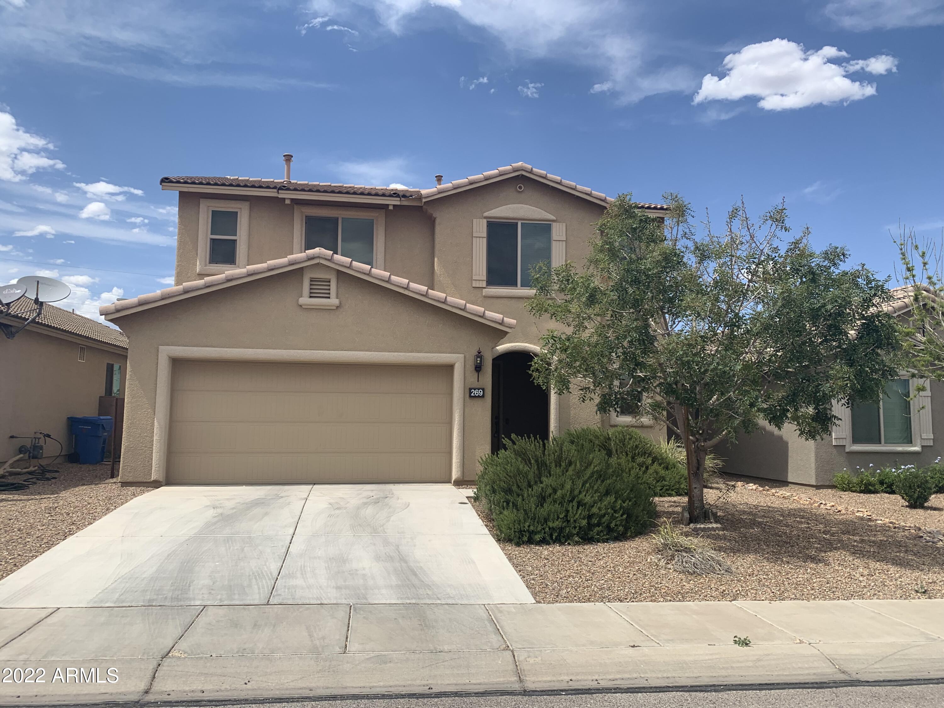 SUMMIT HEIGHTS - Residential Lease
