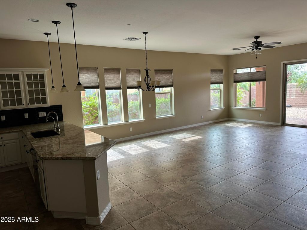 Photo of 12059 W Red Hawk Drive, Peoria, AZ 85383 (MLS # 7029350)