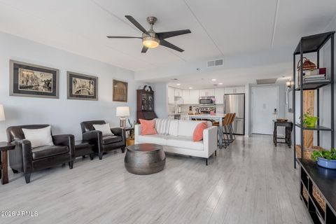 Photo of 7950 E Camelback Road #704, Scottsdale, AZ 85251 (MLS # 7041166)