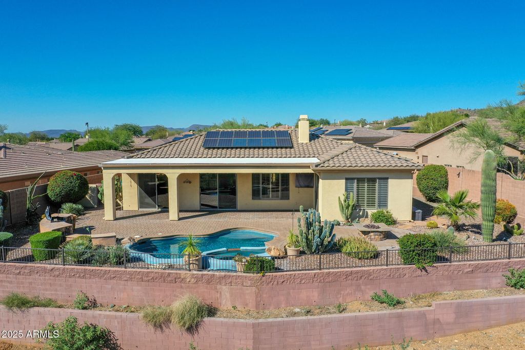 Photo of 41707 N Rolling Green Way N, Anthem, AZ 85086 (MLS # 6940839)