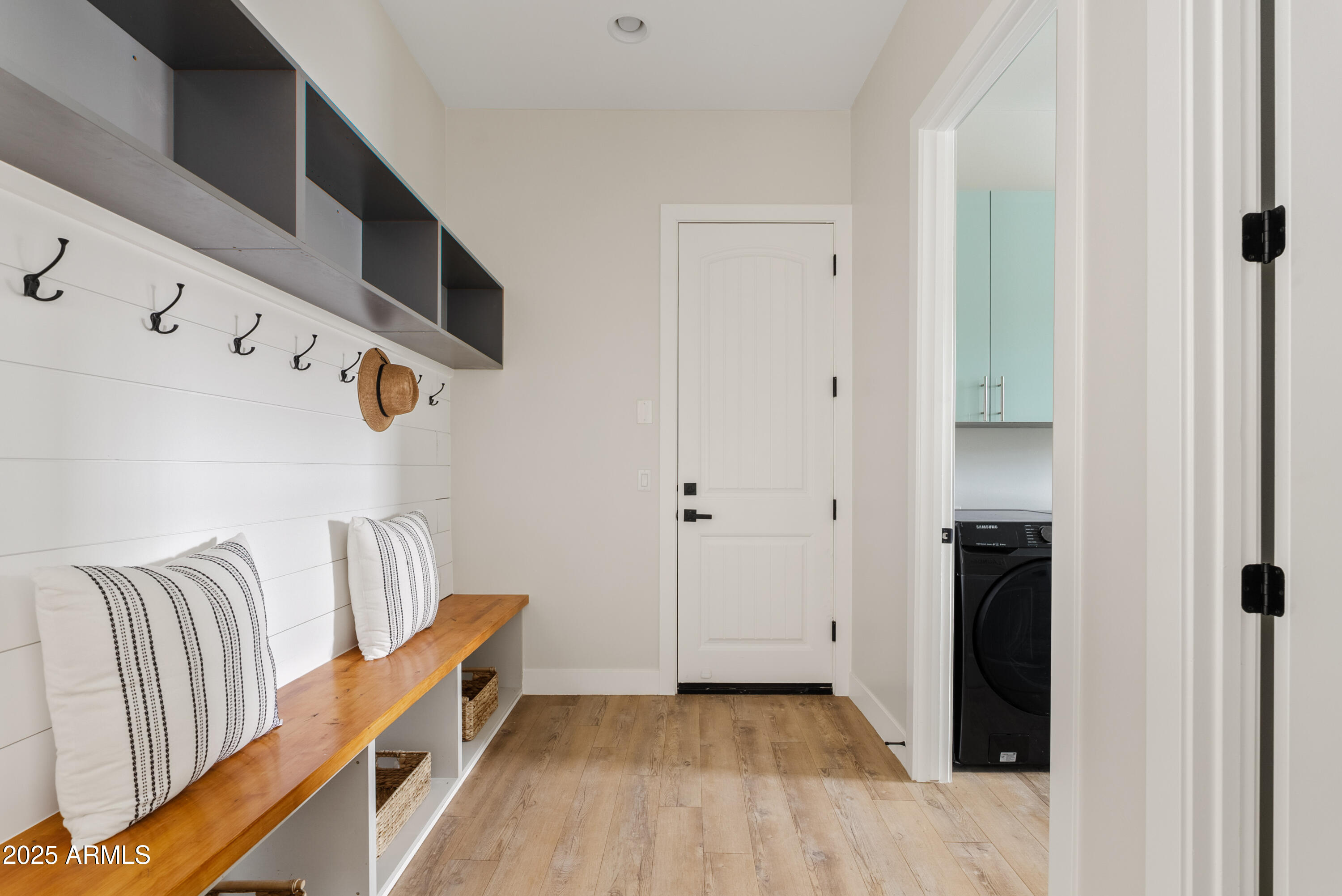 Queen Creek, Arizona 85144, United States, 5 Bedrooms Bedrooms, ,4 BathroomsBathrooms,Residential,Active,86601