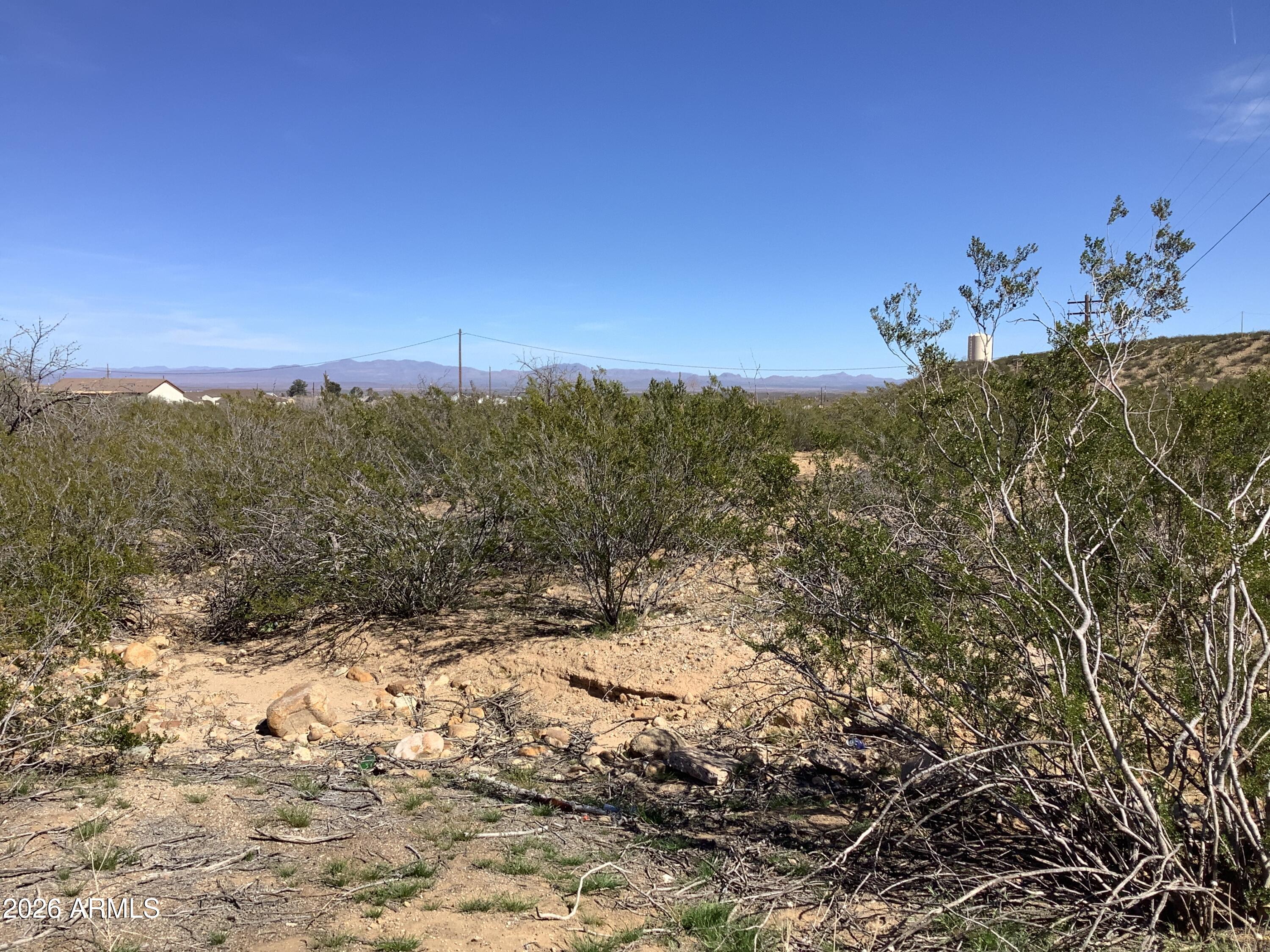 .37ac Apache & Navajo Drive 43