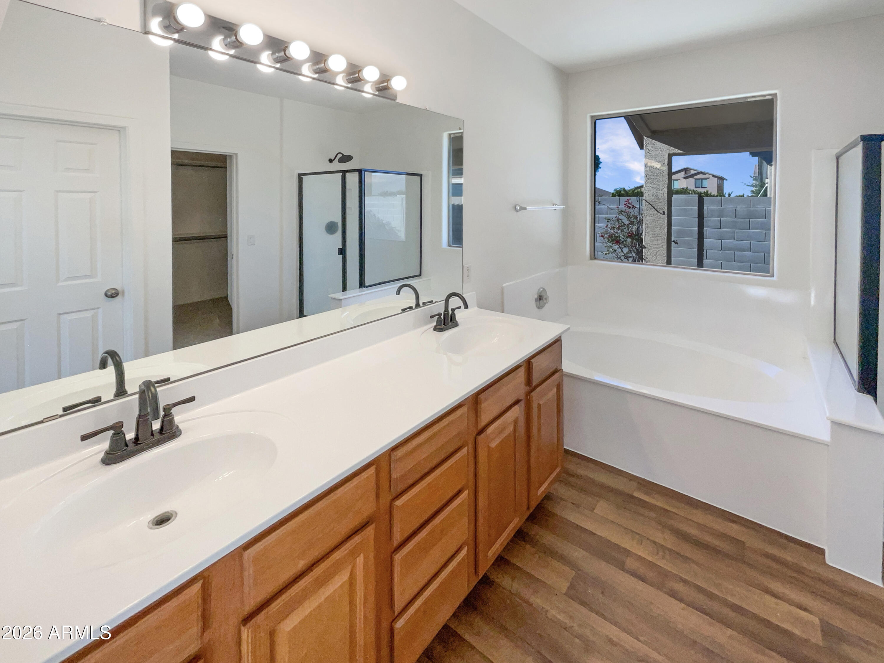 24857 W HACIENDA Avenue