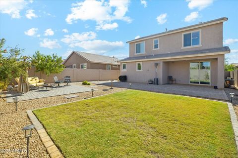 A home in Cave Creek