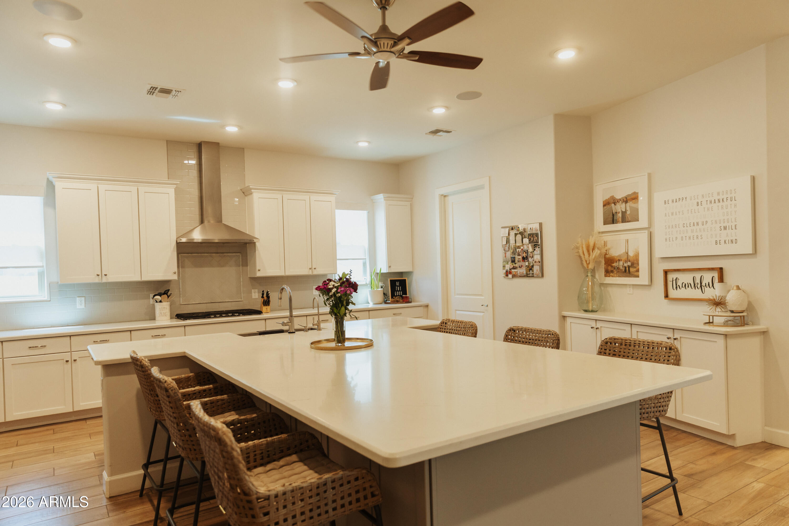 21112 E AQUARIUS Way