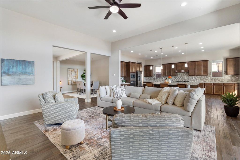 Photo of 9275 W Plum Road, Peoria, AZ 85383 (MLS # 6933850)