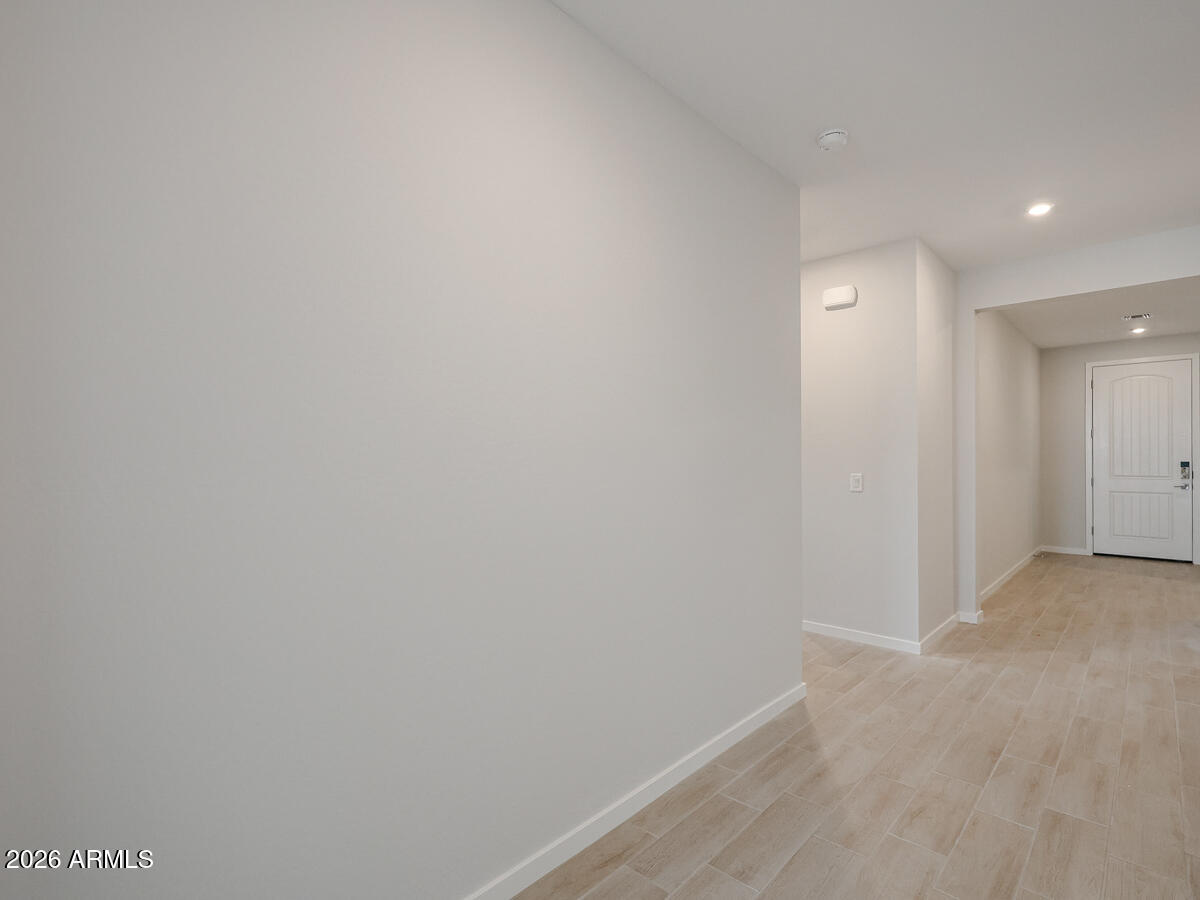 23037 W POTTER Drive