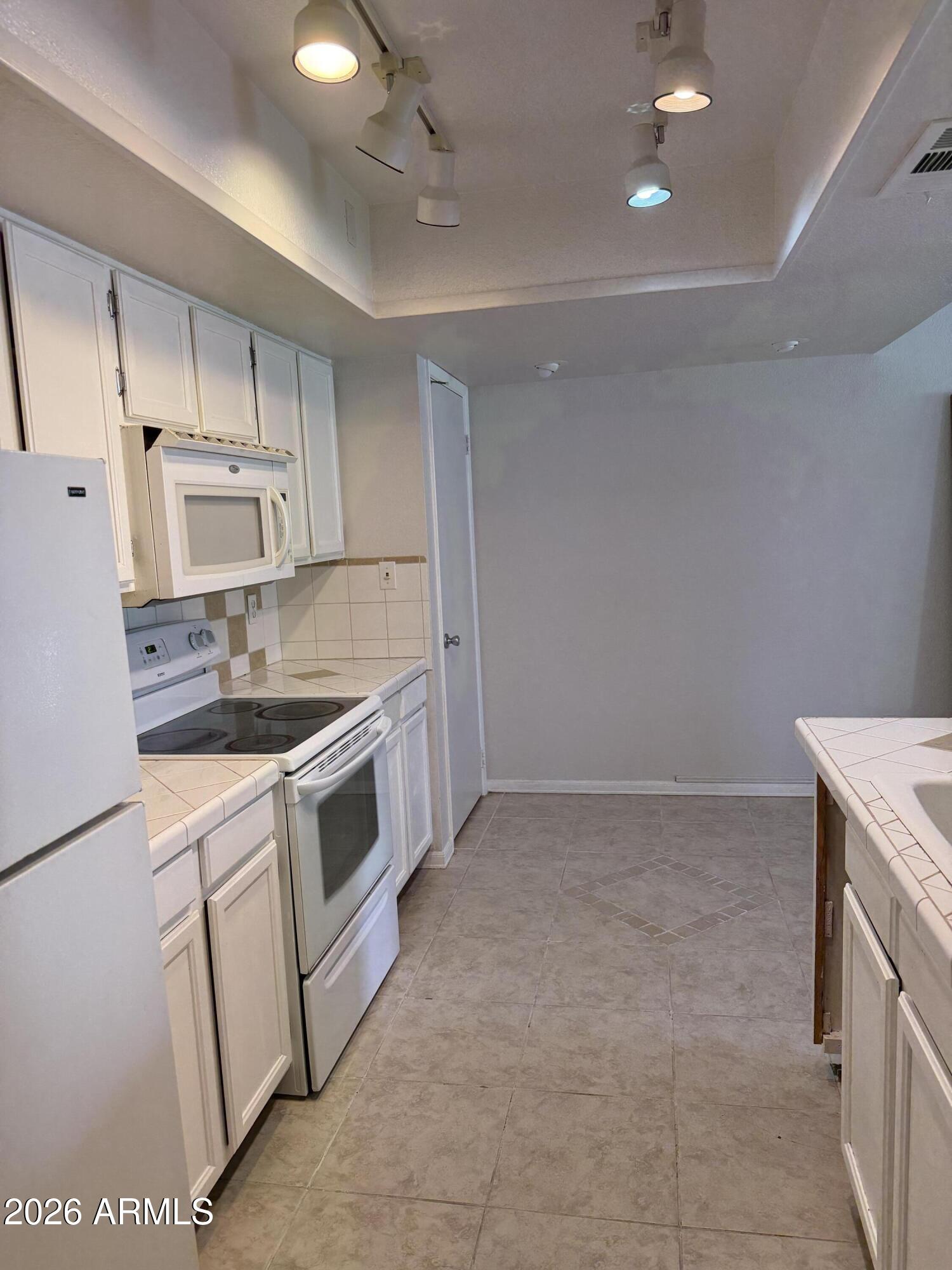 47TH PLACE PHASES 2AMD 3 4 5 6 - Residential