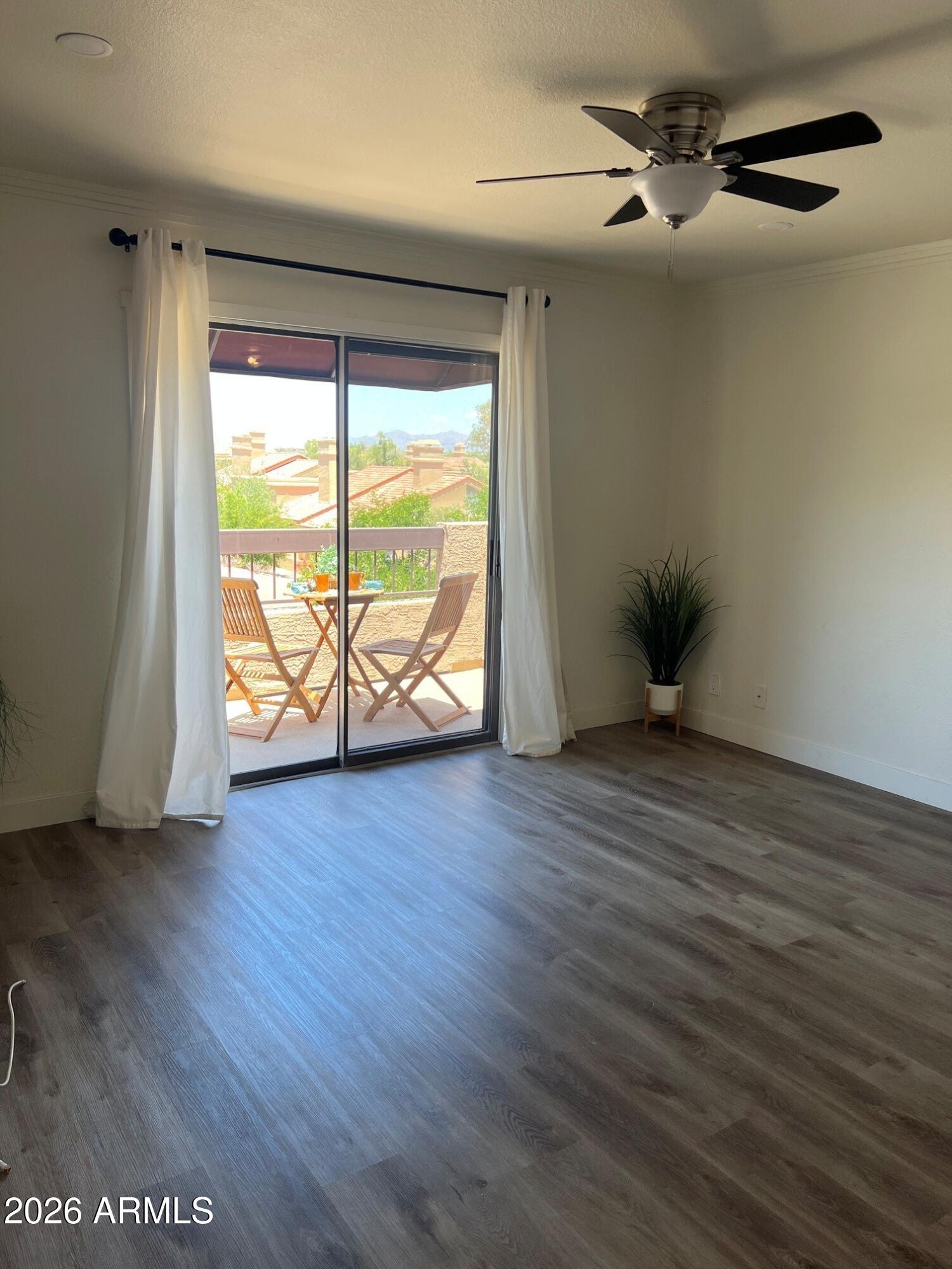 16657 E GUNSIGHT Drive 233