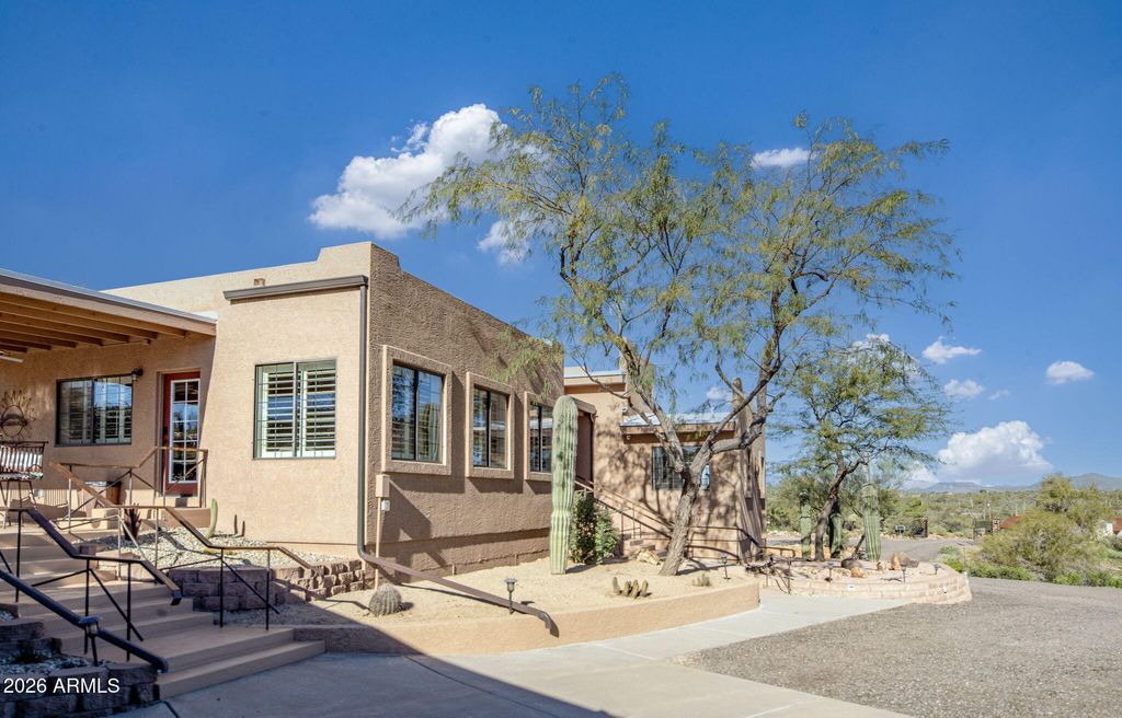 Photo of 42331 N 3rd Street, Phoenix, AZ 85086 (MLS # 6974936)
