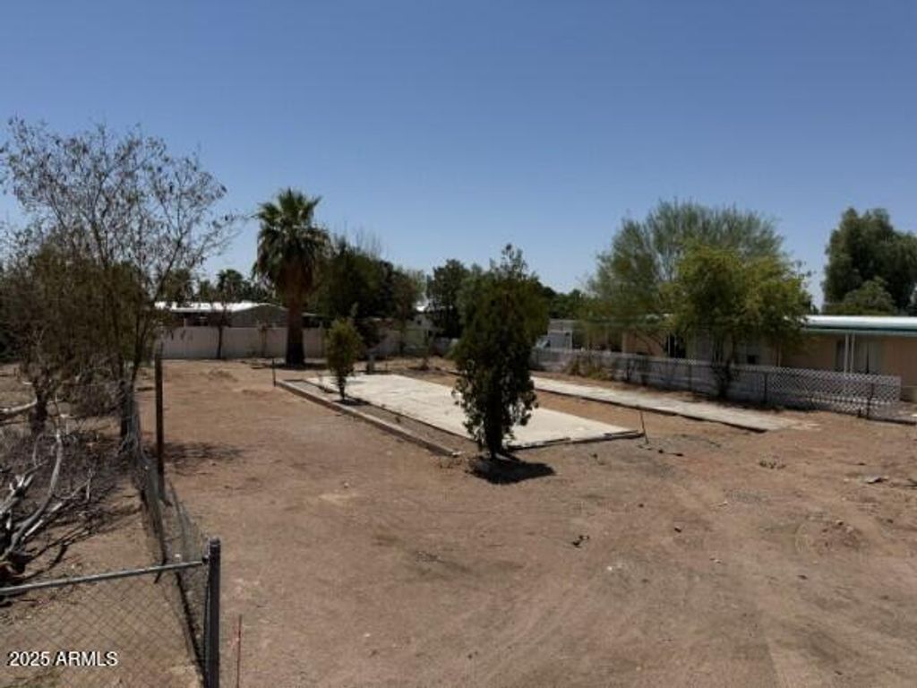 Photo of 9503 E Emelita Avenue #409, Mesa, AZ 85208 (MLS # 7010741)