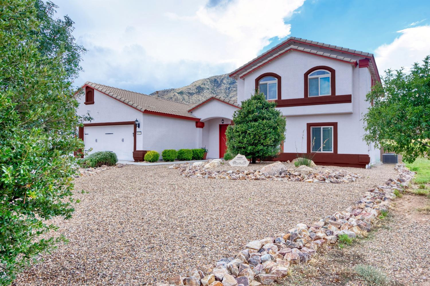 6422 E Saddlehorn Circle