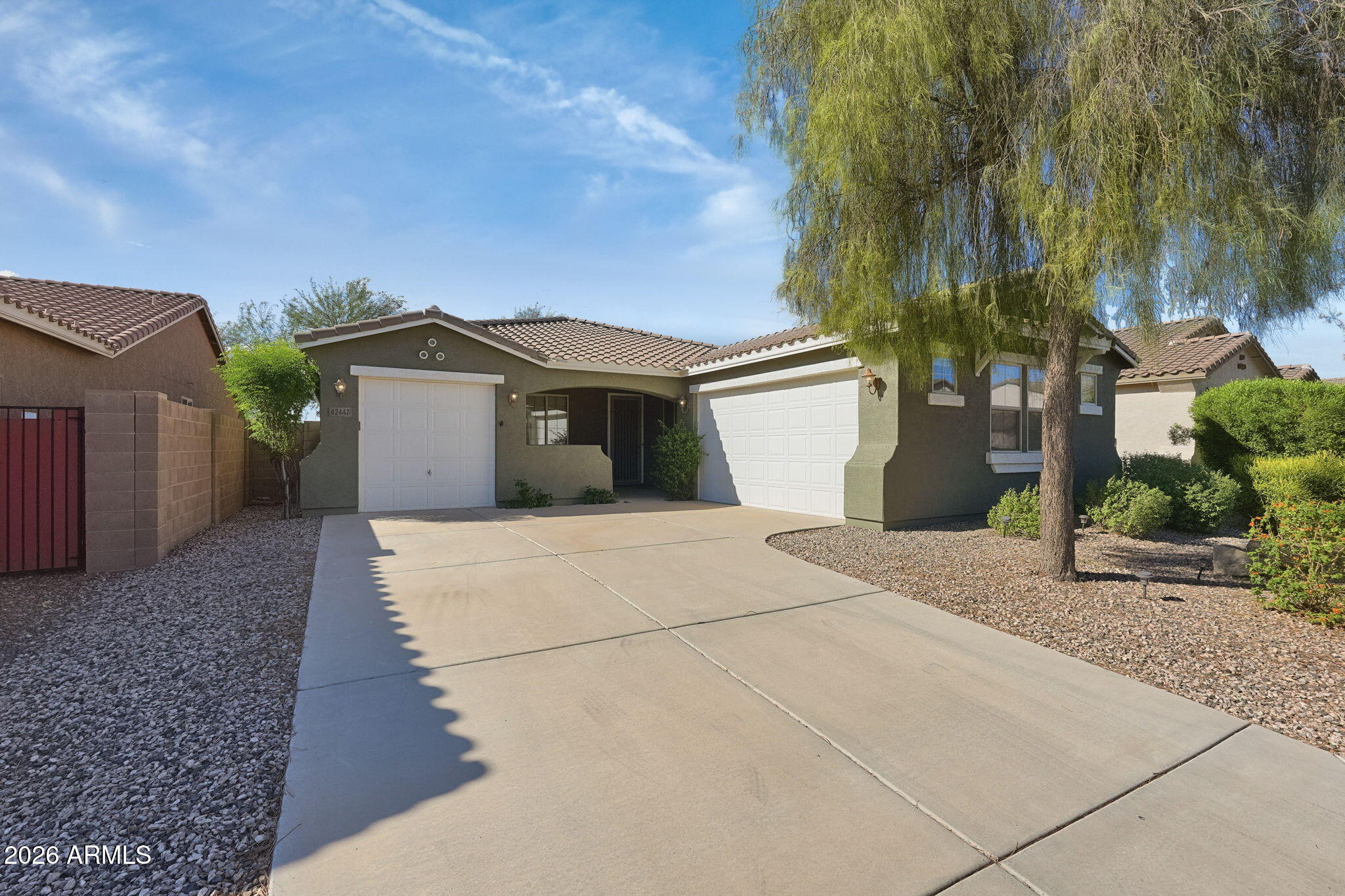 42447 W ALMIRA Drive