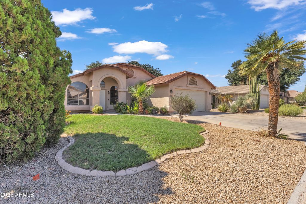 Photo of 2281 E Willow Wick Road, Gilbert, AZ 85296 (MLS # 6919058)