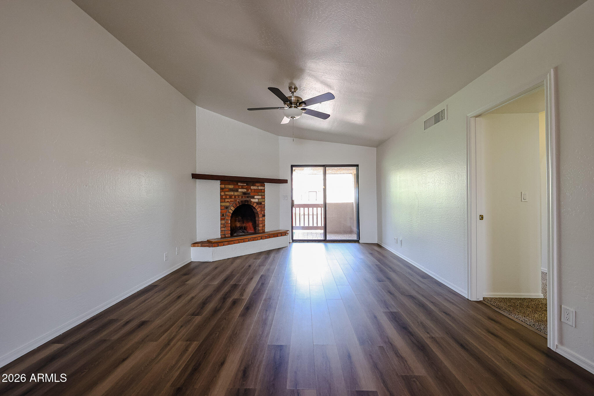 3031 N CIVIC CENTER Plaza 317
