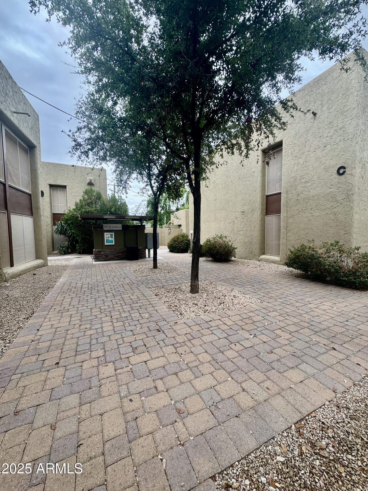 1701 W TUCKEY Lane 206