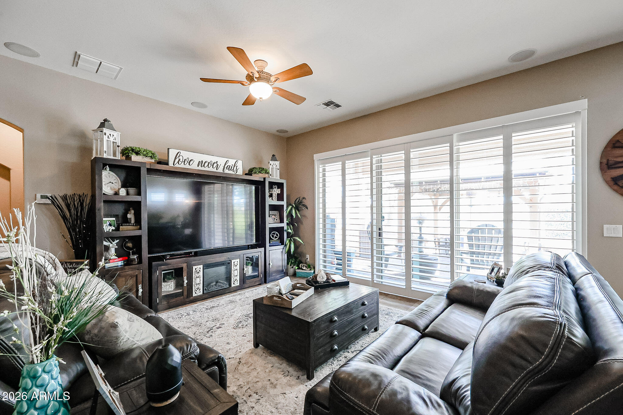 Properties 4 22392 N BALBOA Drive