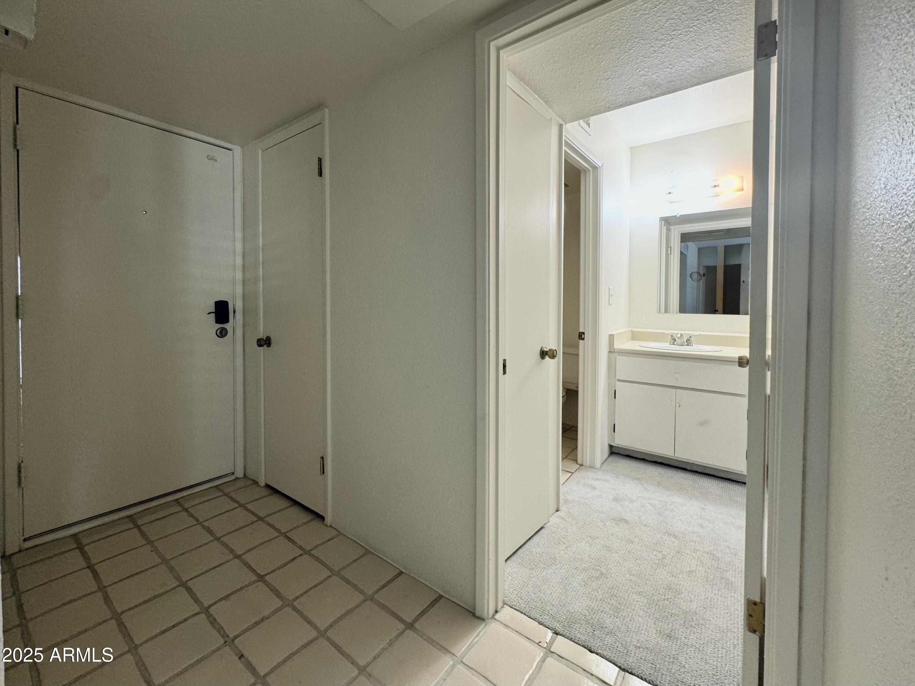 4444 E PARADISE VILLAGE Parkway N 252
