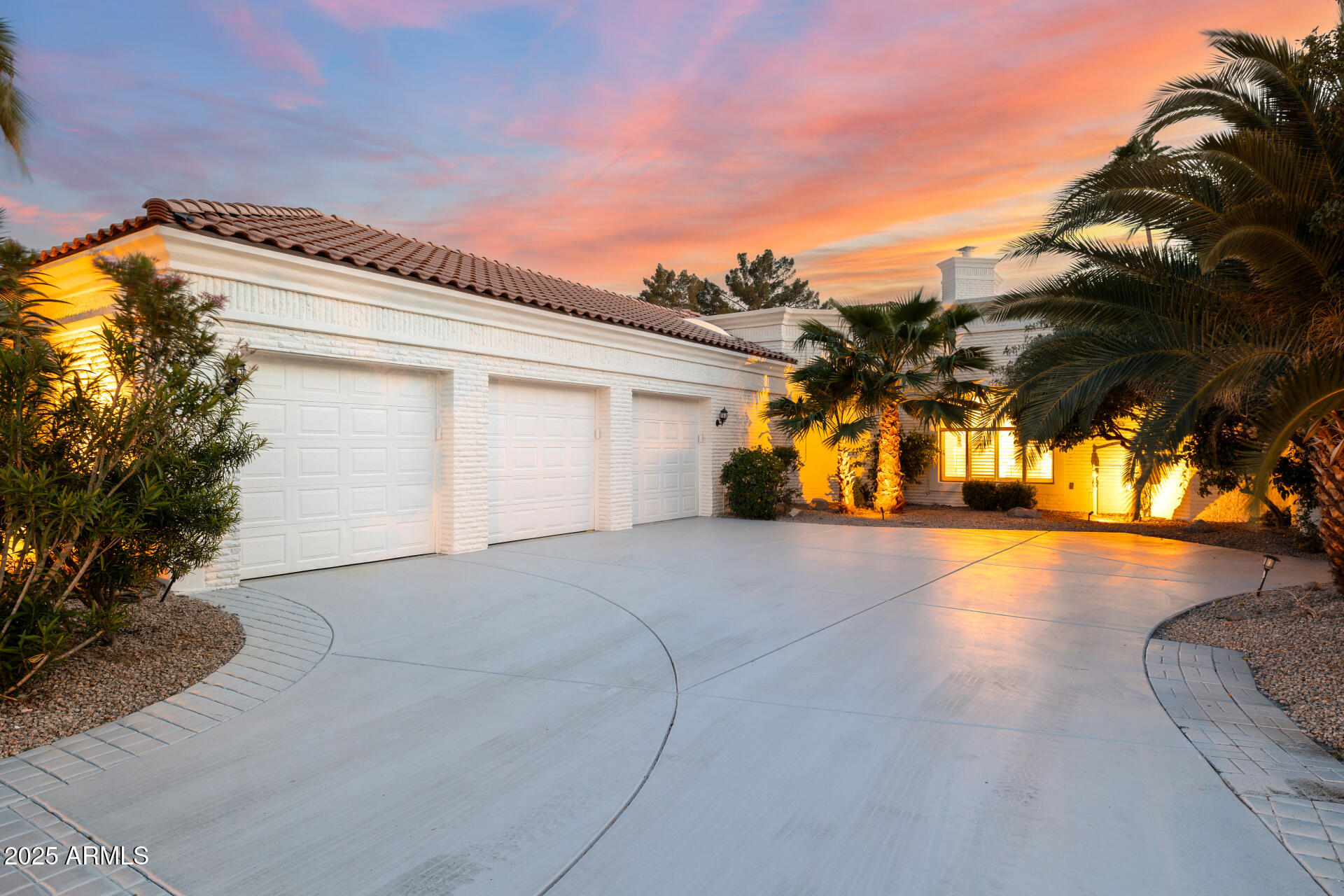 10404 N 106TH Place