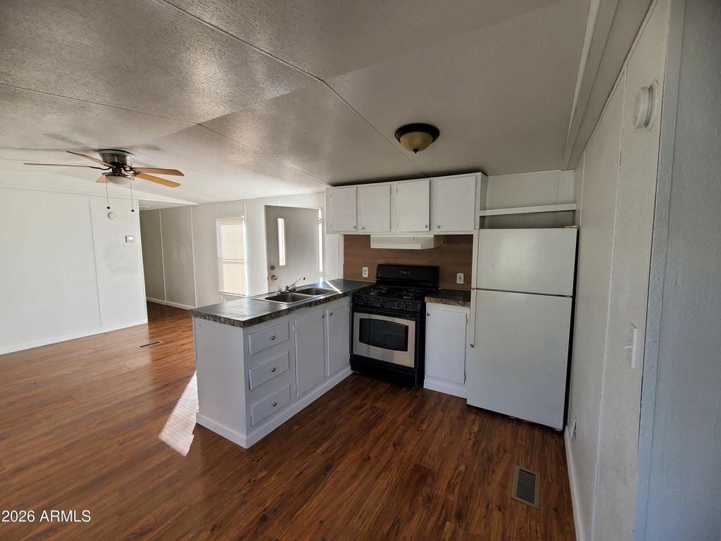 Photo of 799 W Battaglia Road #18, Eloy, AZ 85131 (MLS # 6990607)