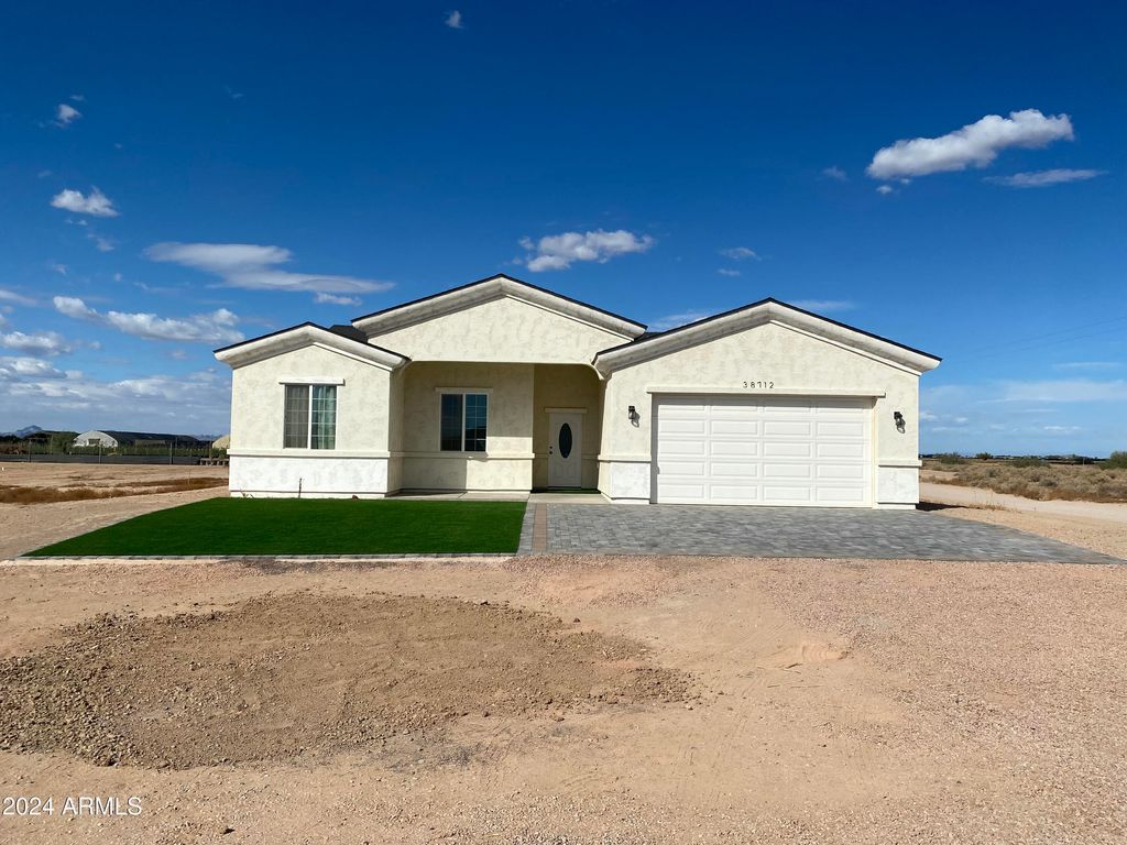Photo of 38712 W Sherman Street, Tonopah, AZ 85354 (MLS # 6870842)