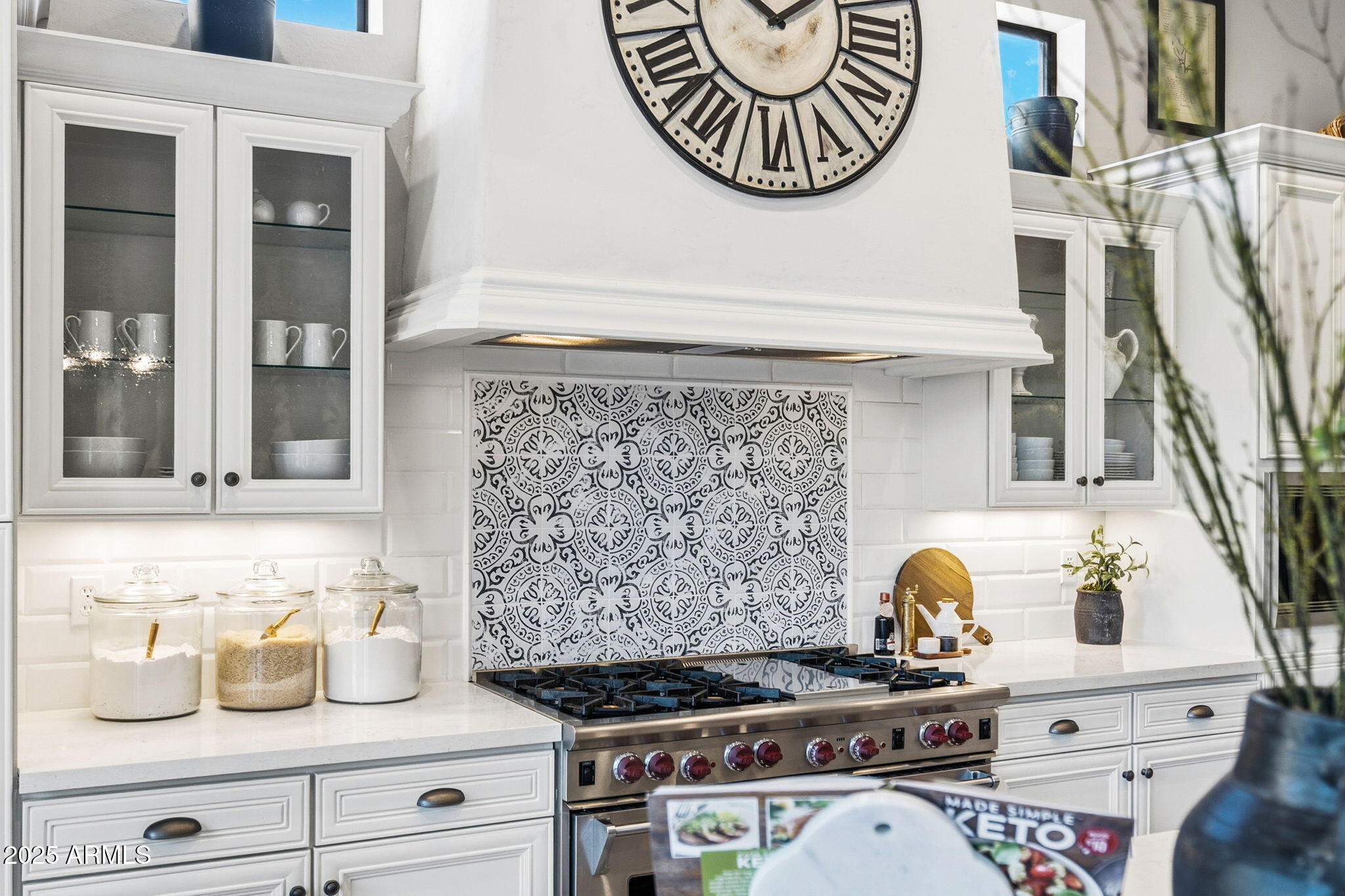 4223 N ARBOLES Circle